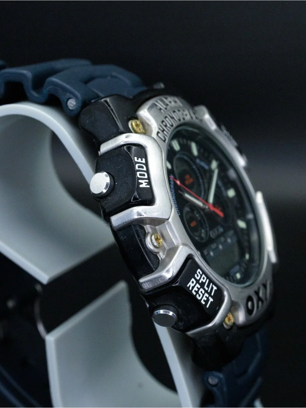 Citizen RARE Oxy C112-L12031 Vintage 44mm Analog Digital JDM Import Watch